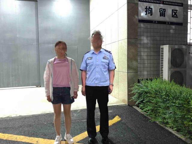 一女子偽造使用假中專畢業(yè)證，被民警識破并抓獲